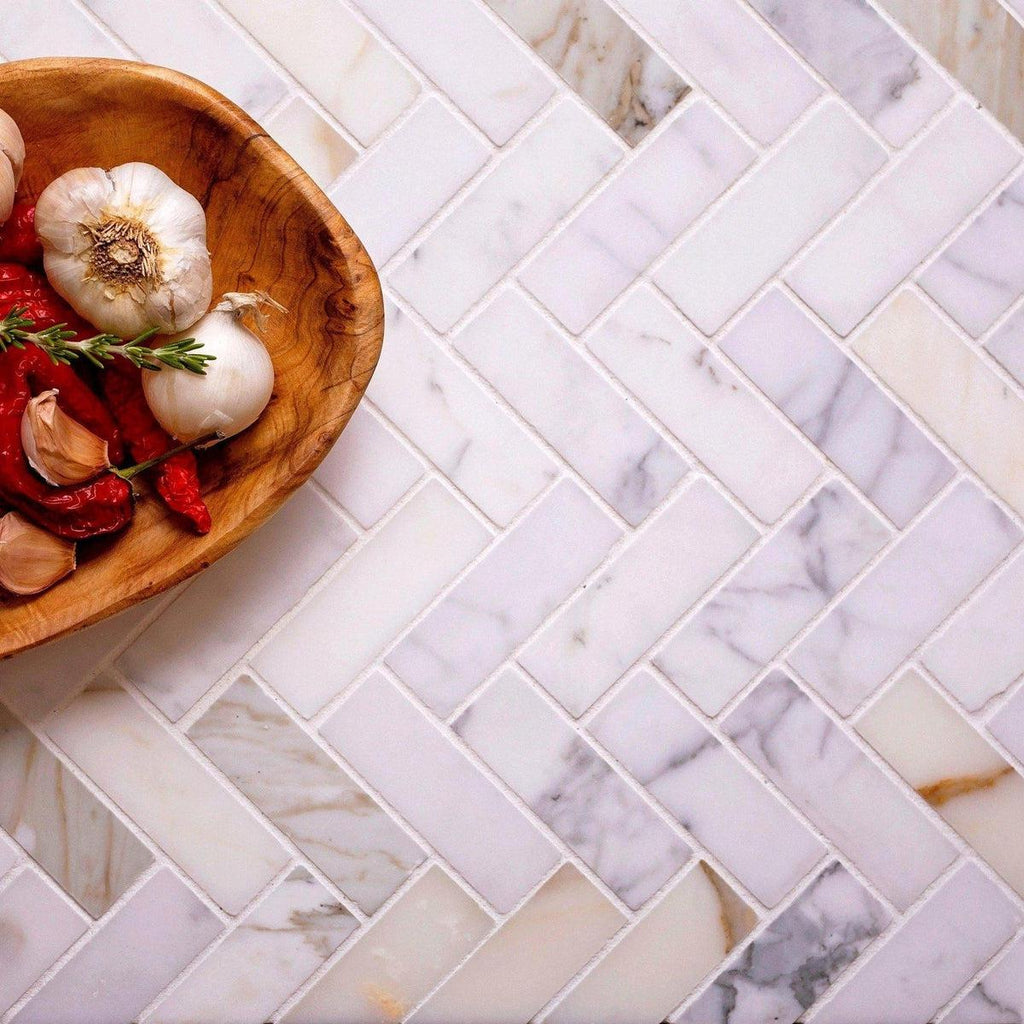 1X3" Calacatta Honed Herringbone Mosaic Tile