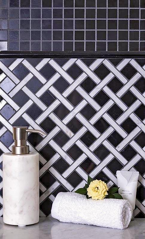 Black and White Marble Basket Weave Tile Bathoom Wall