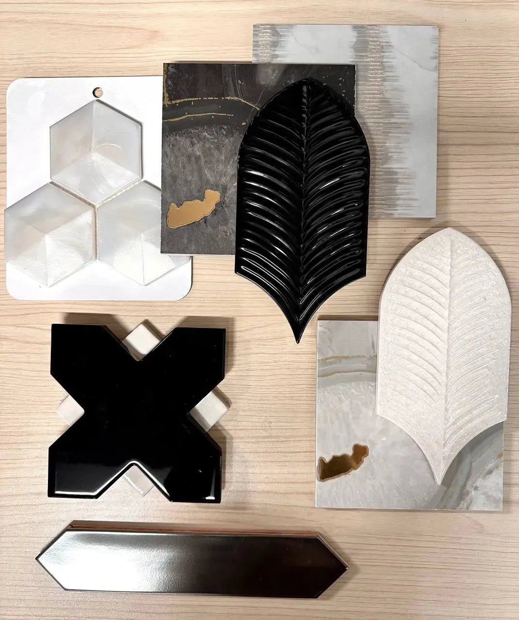 Glam - Black, White. Metallic Mood Board