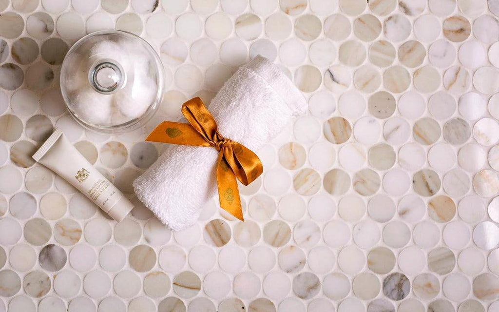 Calacatta Gold Marble 1.2" Penny Tile Polished | Tile Club