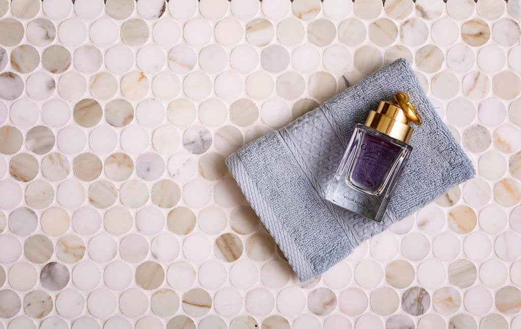 calacatta gold penny tile 