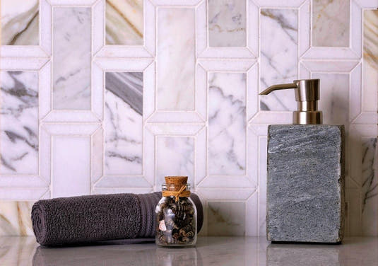 Calacatta Gold & Thassos Bricks Tile