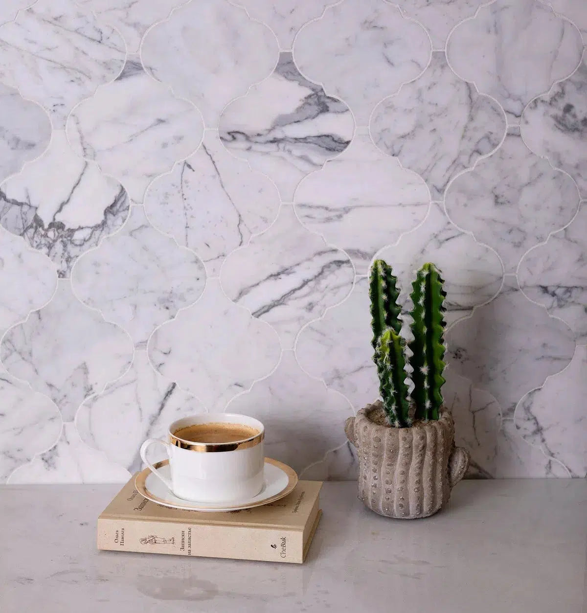 12" x 12" Calacatta Lantern Marble Mosaic Tile