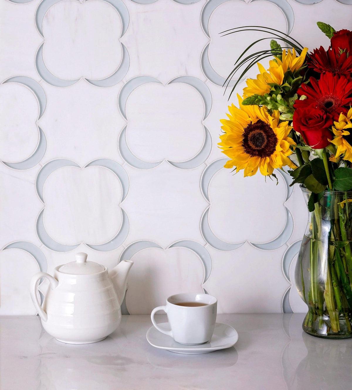Dolomiti bianco camelia & Glass Mosaic Tile in the Kitchen