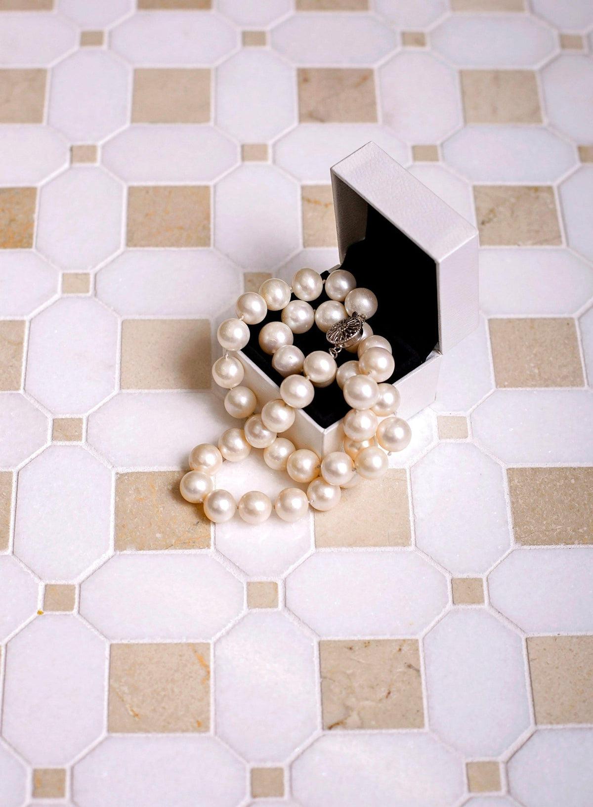 Crema Marfil Square And Thassos Octagon Marble Mosaic Tile
