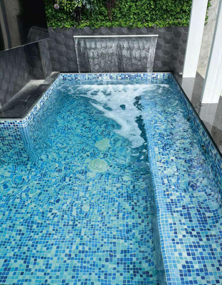Fog Blend Jaen Glass Mosaic Tile | Tile Club