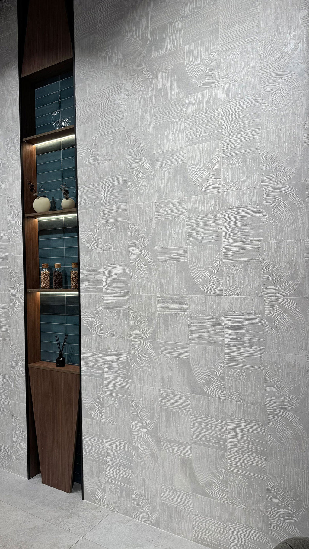 Grazioso Ethereal Ceramic Tile | Tile Club