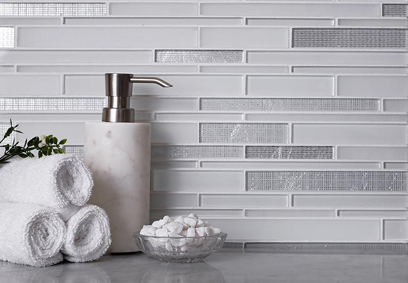 Ice White Linear Glass Mosaic Tile