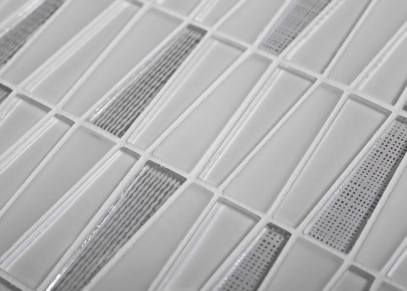 ICE WHITE TRIANGLE GLASS MOSAIC TILE
