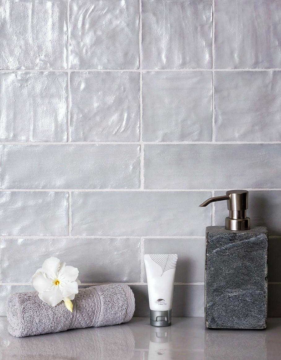 Mallorca blue ceramic tile in 4"x4" square