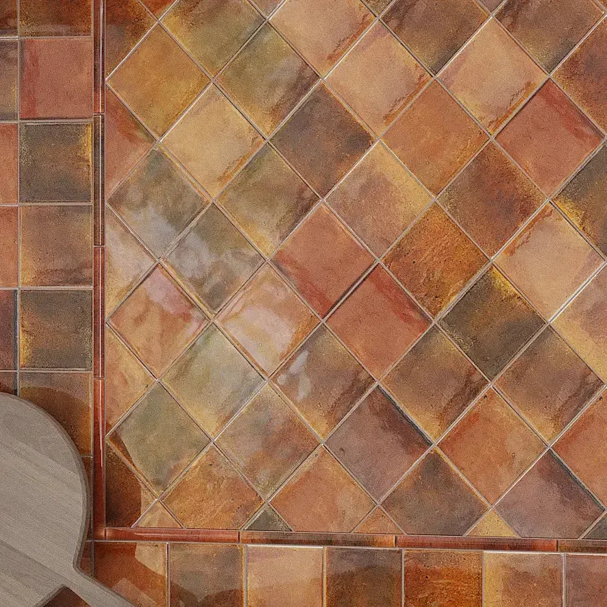 Luna Red Pencil Trim Backsplash Edge