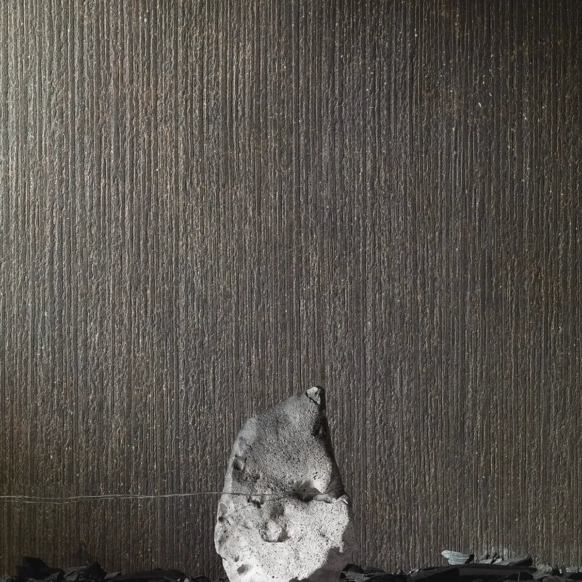 Sedara Black Striation Stone Look Porcelain Tile 24x48 | Tile Club