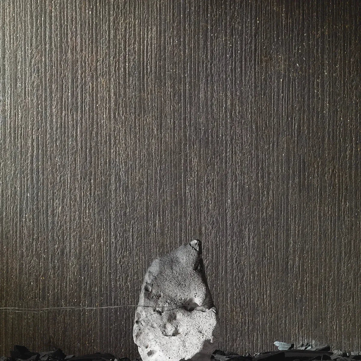 Sedara Black Striation Stone Look Porcelain Tile Sample 24x48 | Tile Club