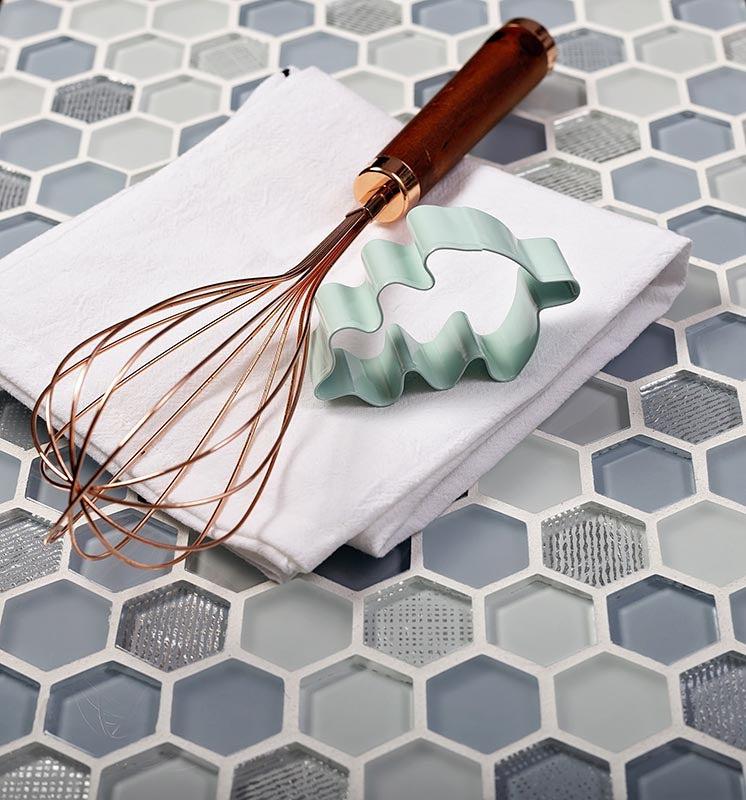 MOONGREY HEXAGON GLASS MOSAIC TILE