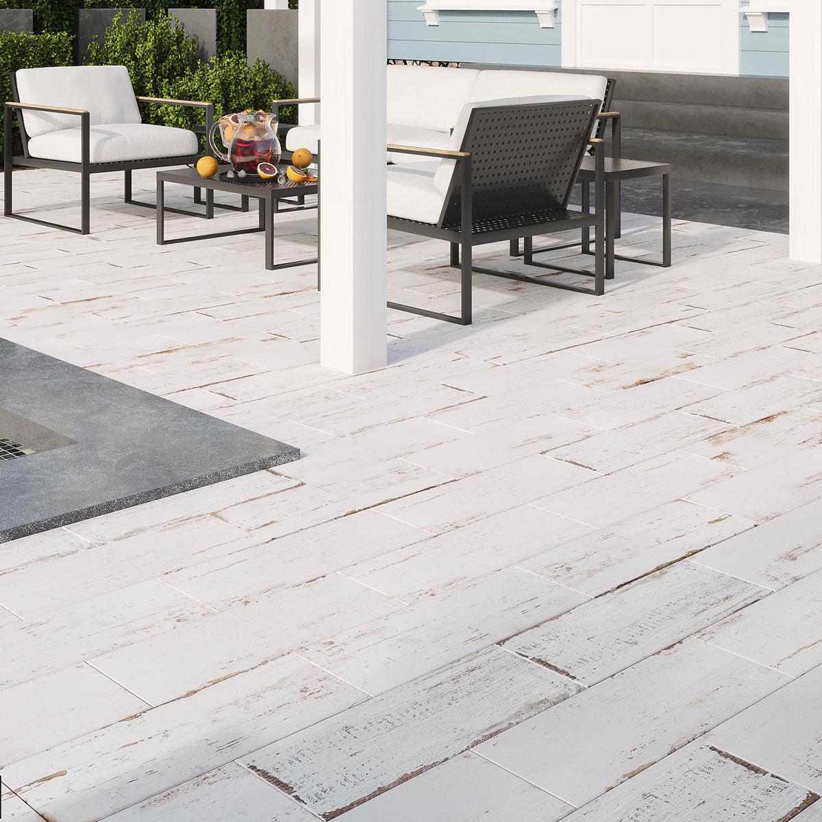 Retro Blanco whitewashed wood look porcelain tile deck