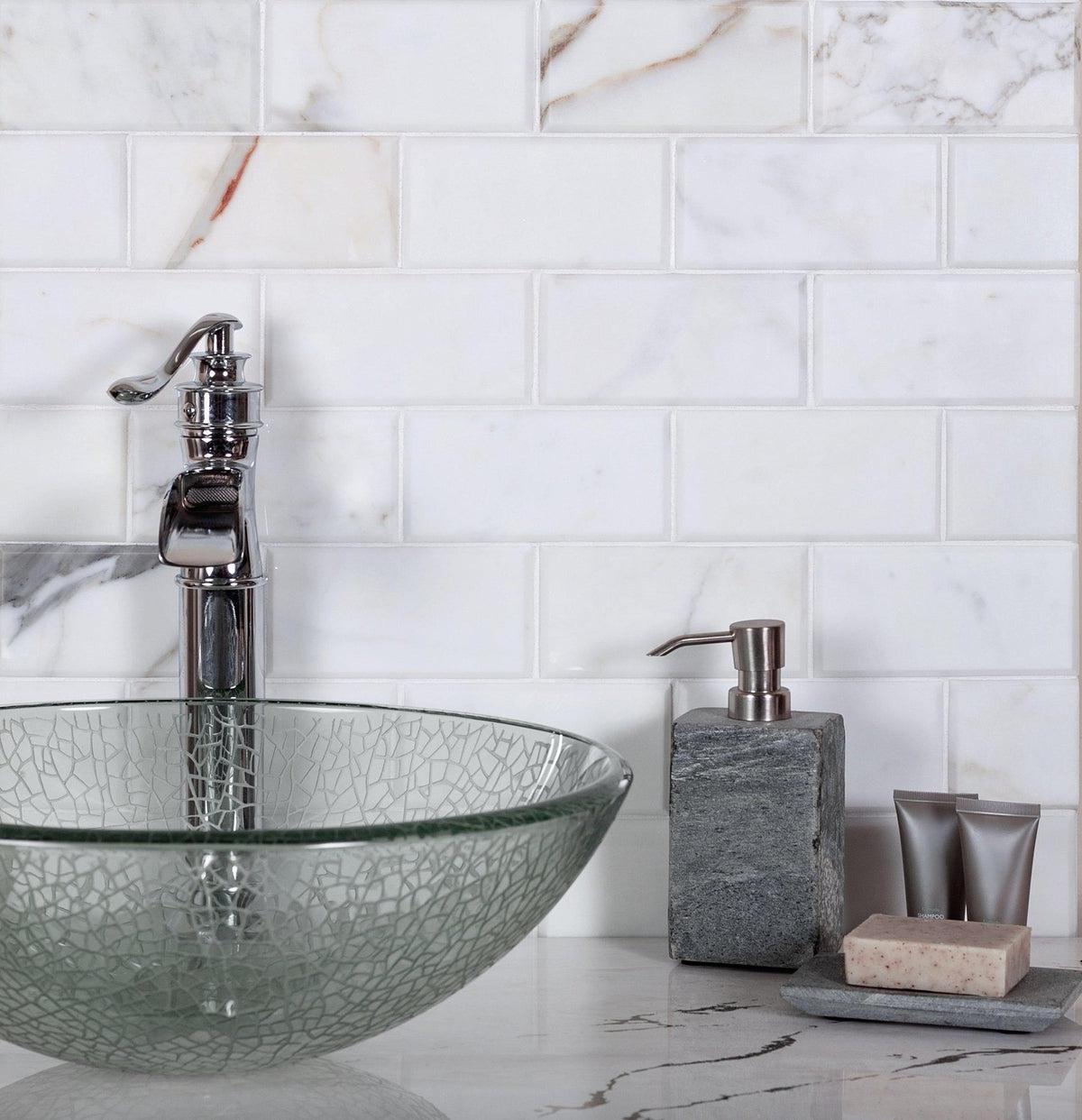 Calacatta Gold Beveled Marble Subway Tile 3X6 | Tile Club