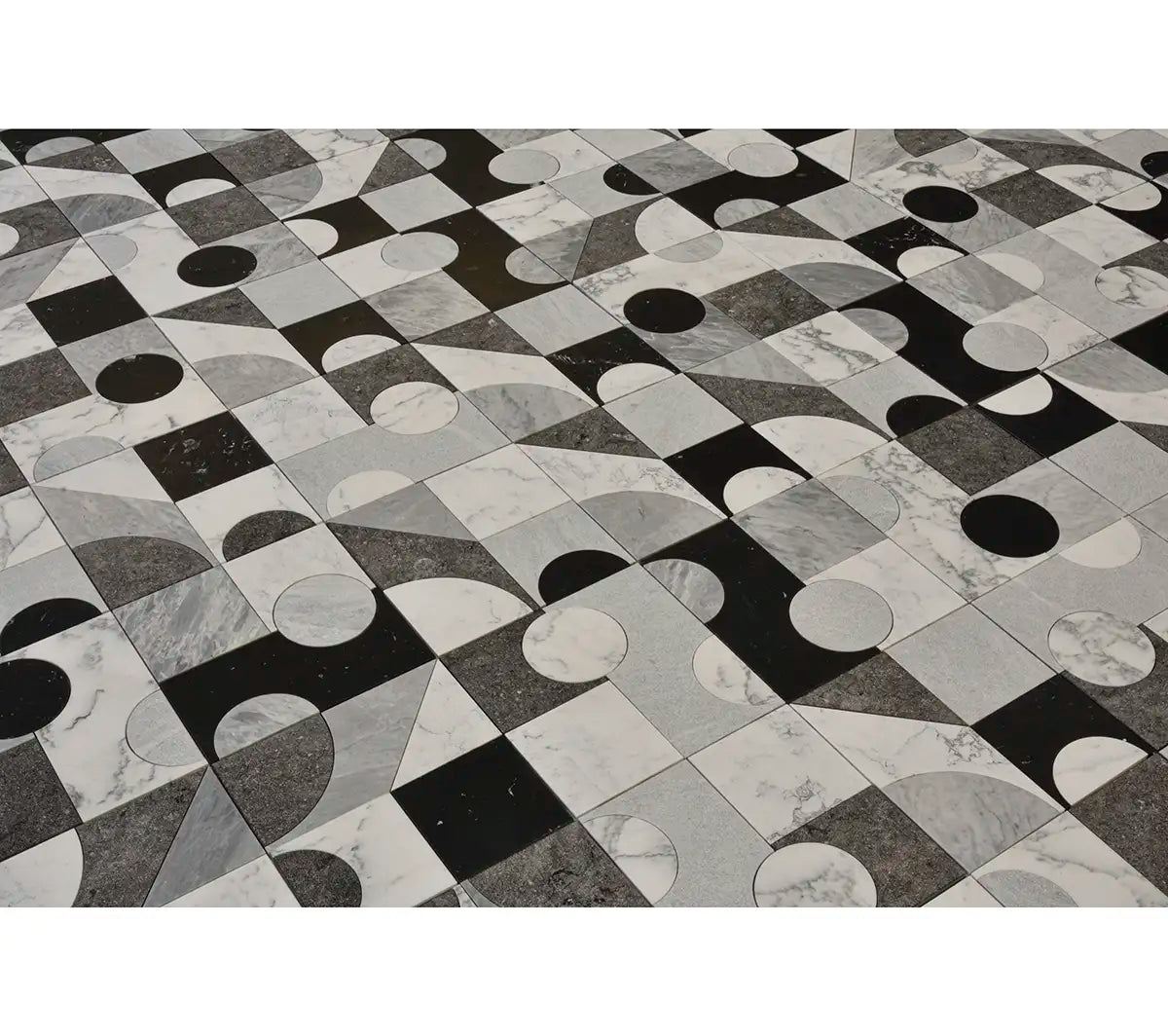 Pictoria Mod Bold Waterjet Mosaic Tile | Tile Club