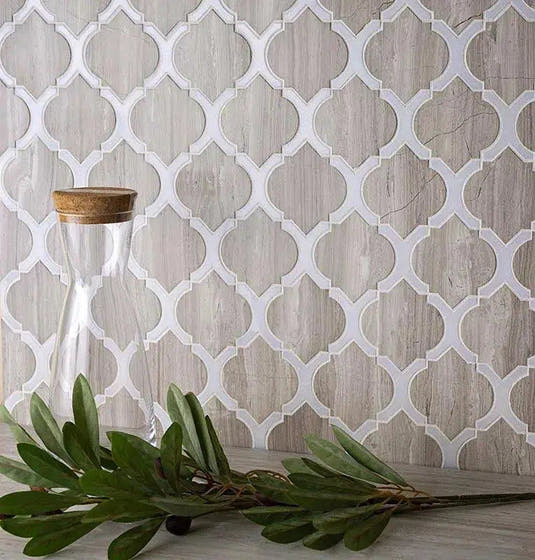 Beige Arabesque Tile With Thassos Lines