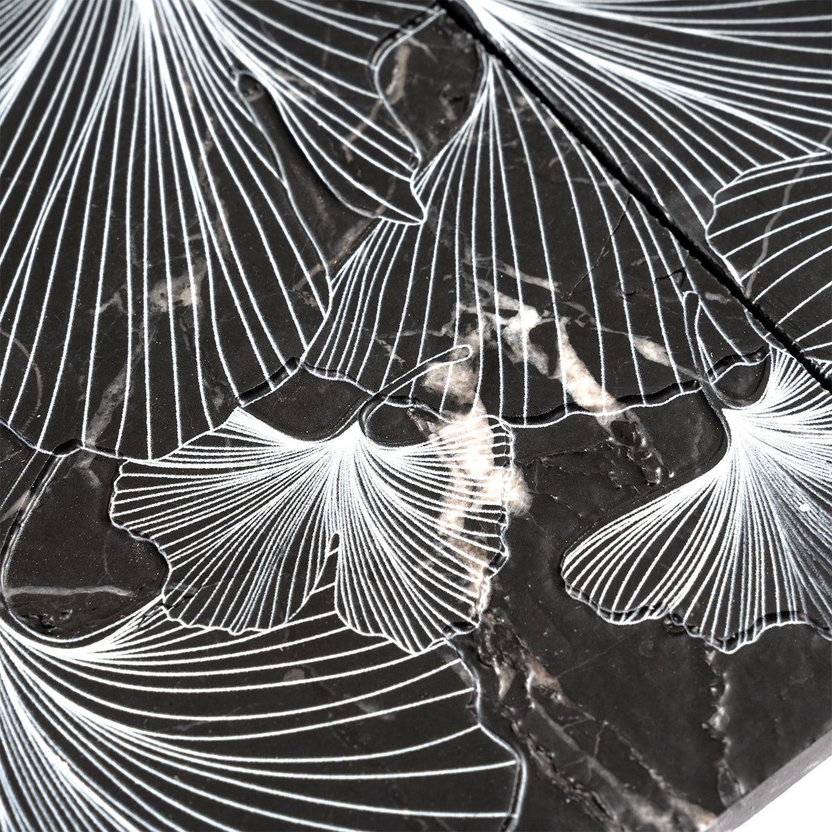 Bluma Gingko Black Etched Marble Mosaic