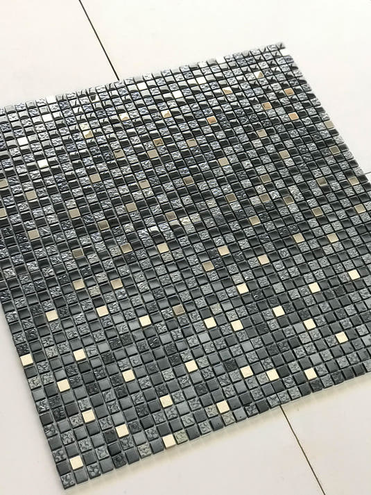Breeze Gray Glass & Metal Mosaic Tile | Tile Club