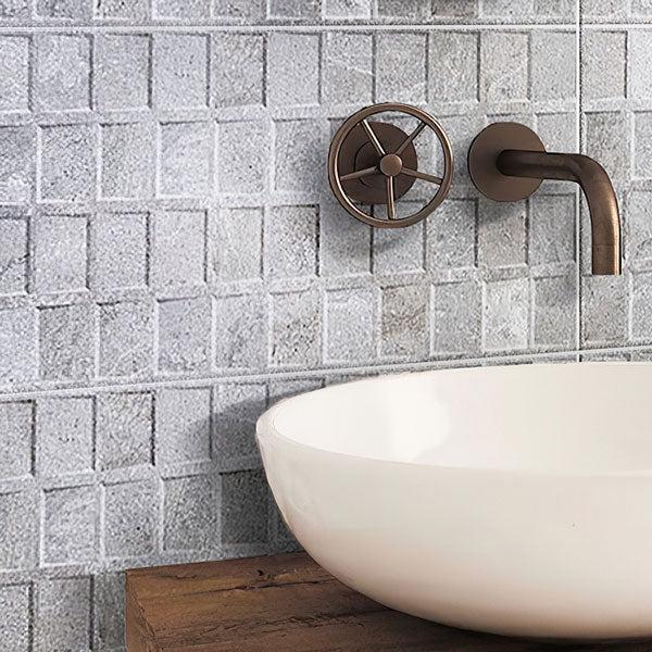 Dover Gris Deco Bathroom Wall Close-up