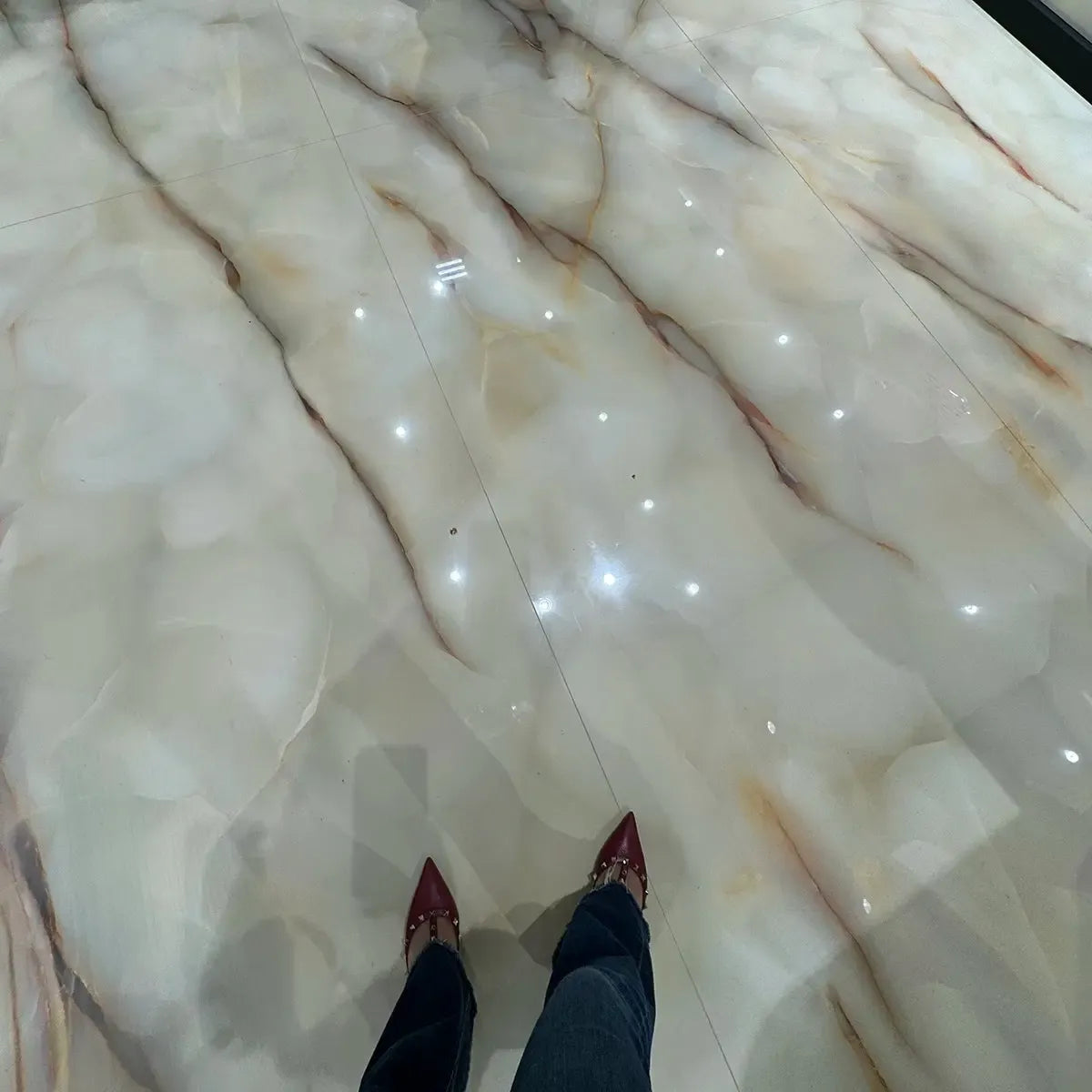 Emporio Soft White Onyx Large Format Porcelain Tile 24x48 | Tile Club