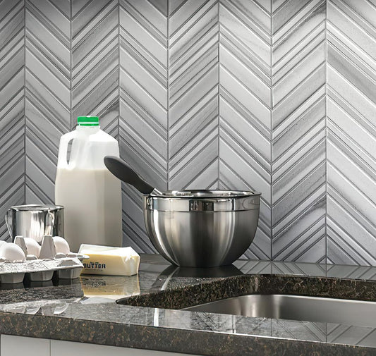 Shiny kitchen with polished chevron mosaic tile backsplash
