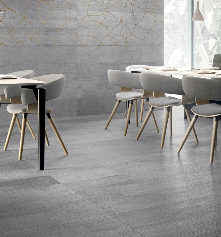 Porcelain tile flooring in commercial restaruant