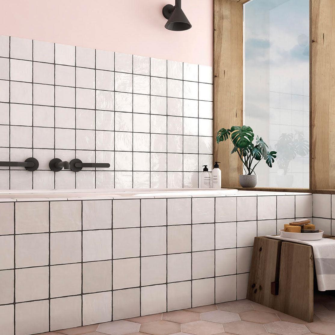White Ceramic Square Bathtub Surround and Wall Tile with La Riviera Blanc