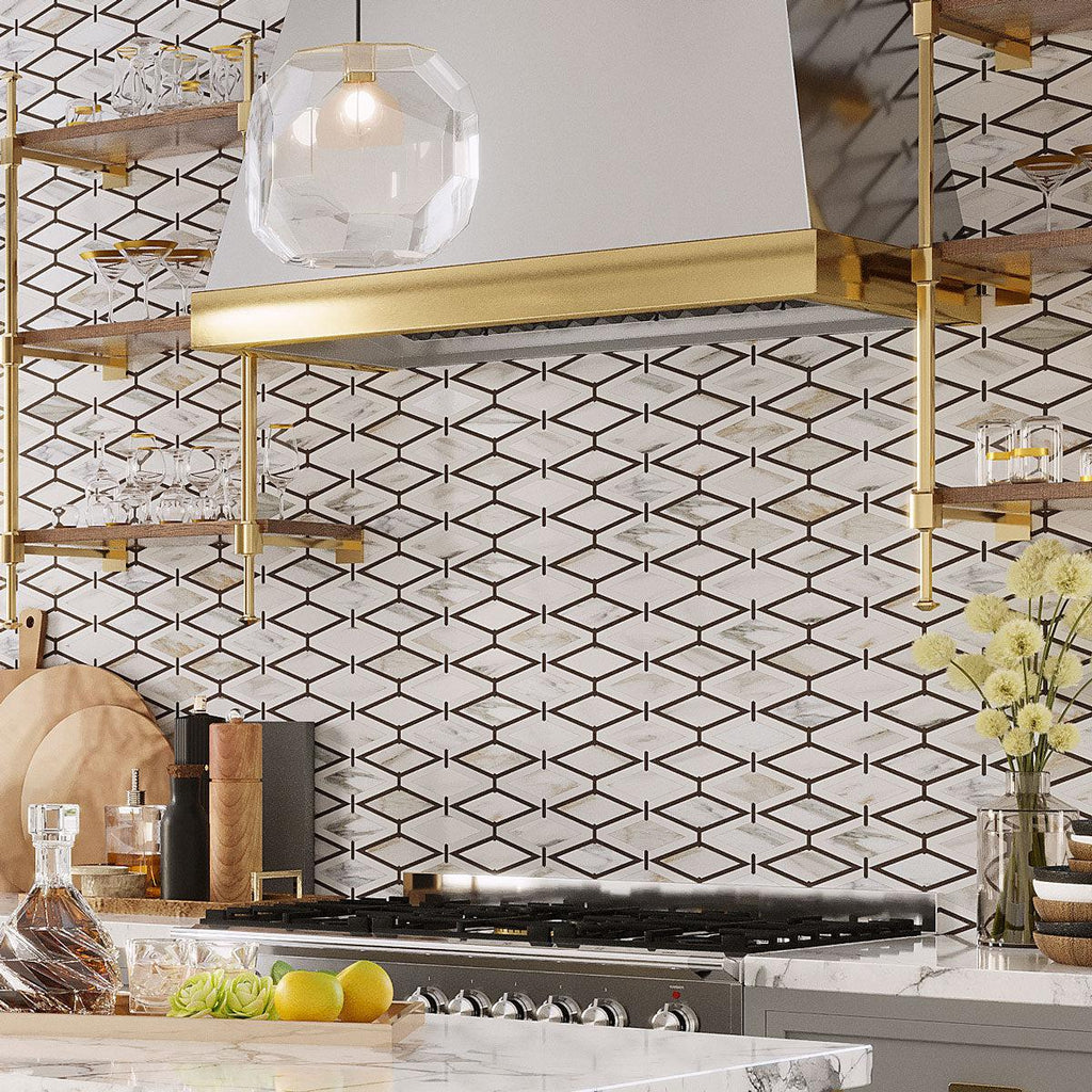 DIamond pattern kitchen backsplash
