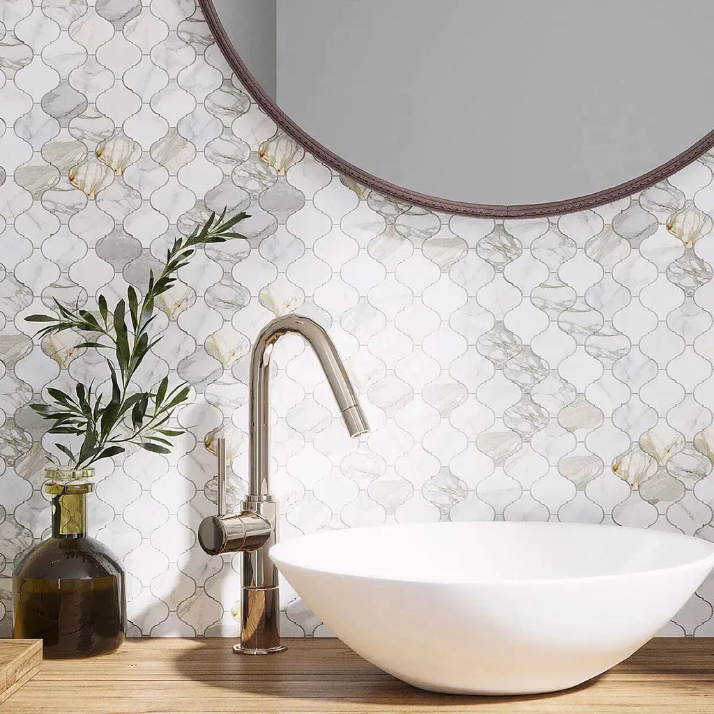 Mini Lantern Calacatta Gold Marble Mosaic Tile 