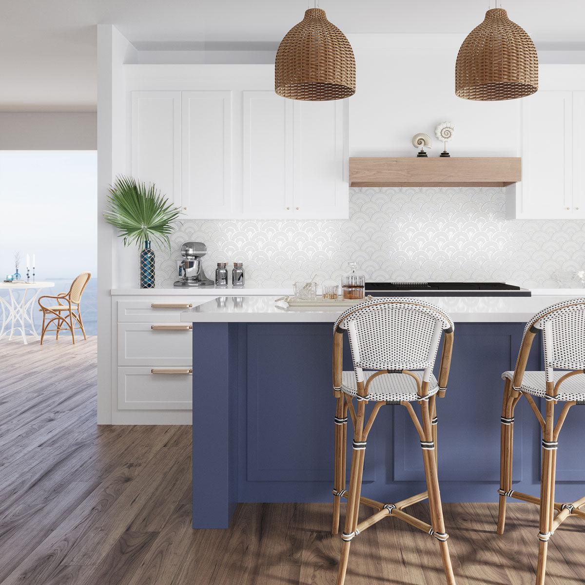 Coastal kitchen with white marble and seashell backsp;ash tile