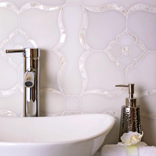 Pearl Flower & Mother Of Pearl Waterjet Mosaic Tile Backsplash Bathroom Vanity Backsplash
