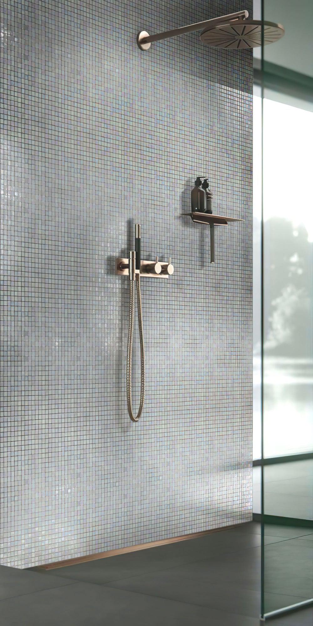 Shower with panoramic windows and a backsplash made of Pearlescent Ashy White Square Glass Pool Tile