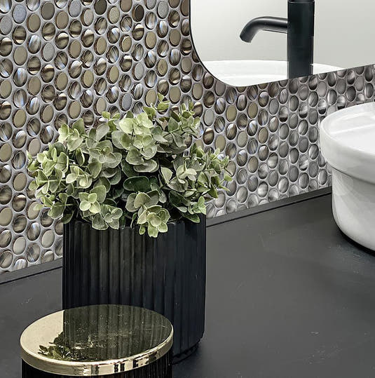Stainless Steel Penny Pebble Metal Mosaic Bathroom Wall Tile close-up