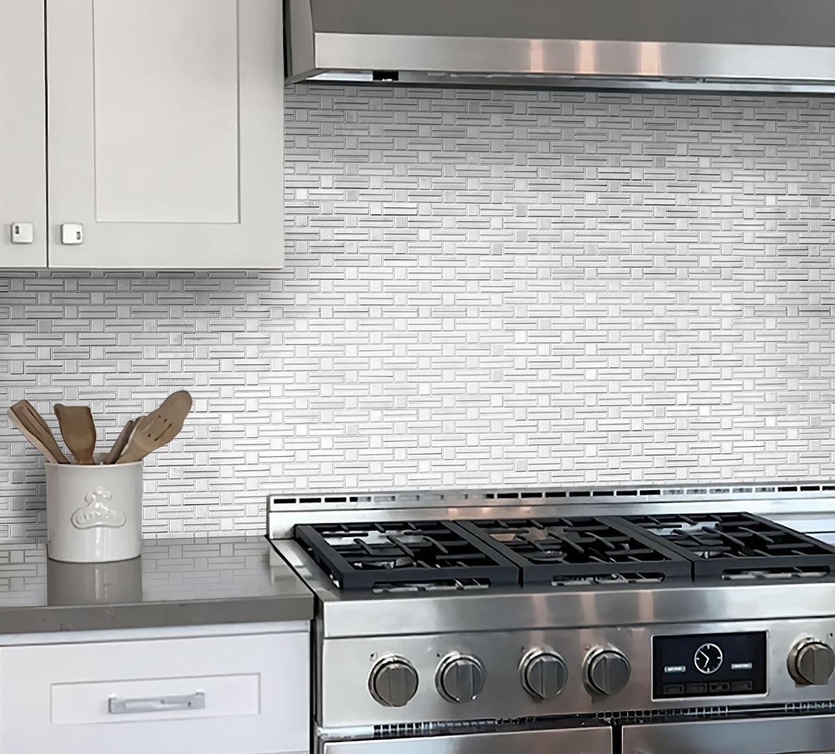 Strict style kitchen with white geometric marble mosaic backsplash