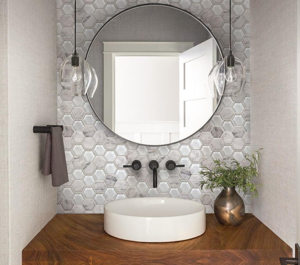 Niche for washing with Textured Carrara And Glass Hexagon Mosaic Tile backsplash