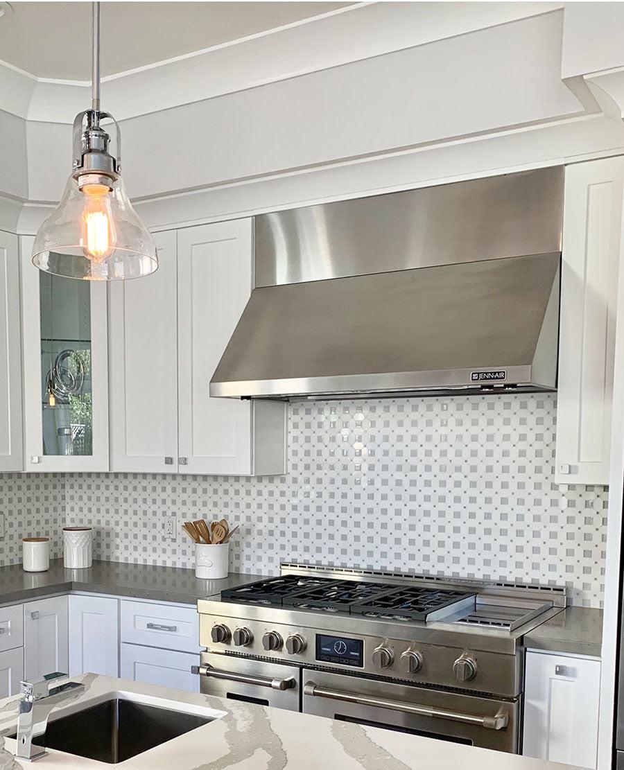 Thassos Octagon With Light Blue Glass Marble Mosaic Tile 3