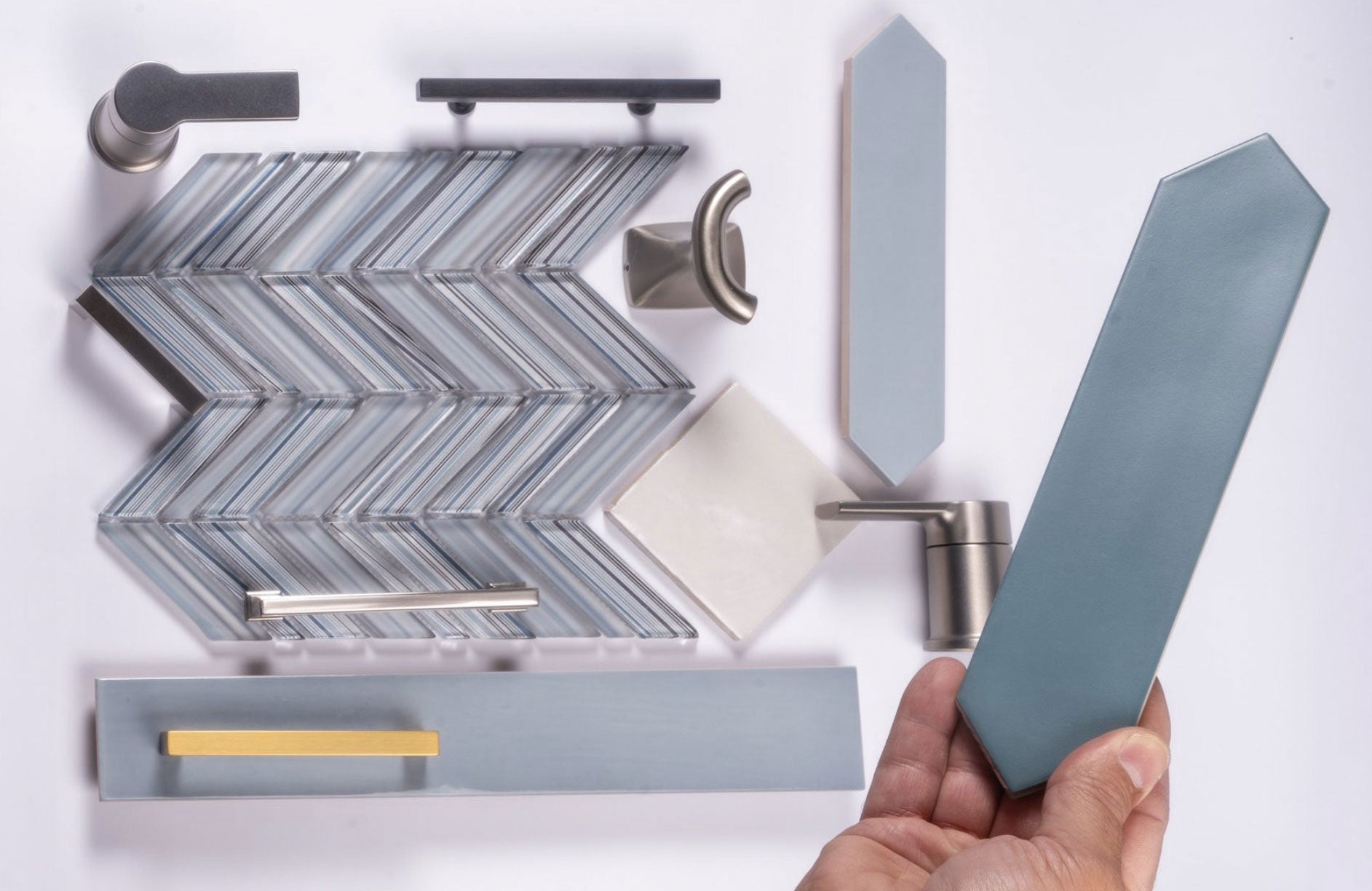 Access our premier Tile Pro Lounge